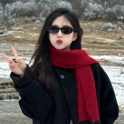 陛下，您的宠妃出道了